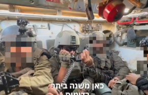 شاهد/المقاومة تصطاد ممثلا شهيرا تفاخر بتفجير منازل غزة
