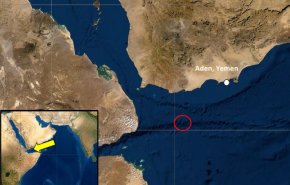 تقرير: انفجاران قرب ناقلة نفط شرق باب المندب+صورة
