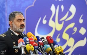 الادميرال إيراني: نخطط للتوجه إلى القطب الجنوبي
