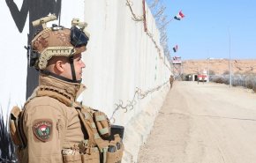 العراق تعلن إقامة الشريط الحدودي مع سوريا + صور