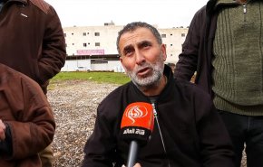 والد الشهيدين محمد وباسل الغزاوي يتحدث للعالم + فيديو