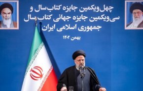 الرئيس الإيراني يوجه رسالة للمثقفين مفادها..