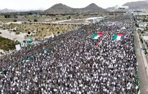 فيديو خاص: طوفان بشري ونفير قتالي في اليمن، من يحركه؟!!