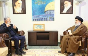 السيد نصر الله يستقبل زياد نخالة 