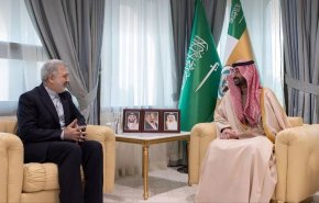 السفير الإيراني في الرياض يلتقي وزير الحرس الوطني السعودي