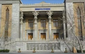 إيران تبلغ السفير الكويتي في طهران احتجاجها بشأن حقل آرش