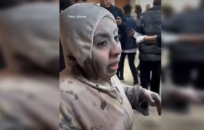 فلسطينية تبحث عن رضيعها بين الجرحى 