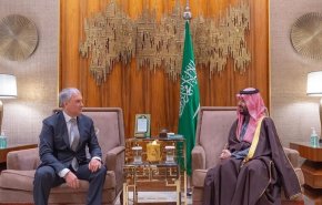 ولي العهد السعودي يستقبل رئيس مجلس الدوما الروسي في الرياض