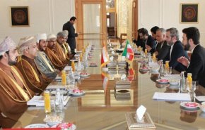 إيران وعُمان تدعوان لوقف جرائم الكيان المحتل ضد غزة