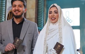 فيديو وصور.. لقطات تسرق أضواء انتخابات إيران!