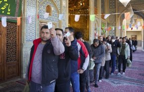 الانتخابات الايرانية.. تمديد فترة الاقتراع حتى منتصف الليل