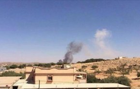  طيران العدوان الأمريكي البريطاني يستهدف بغارتين الحديدة 
