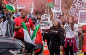 هتافات لفلسطين قرب حفل الأوسكار.. 