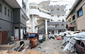 بعد رفضه ترك المرضى .. الاحتلال يعدم طبيبا فلسطينيا داخل مجمع الشفاء الطبي