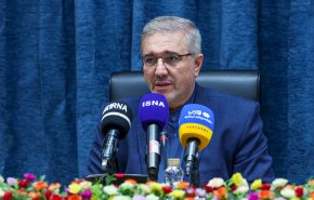 الموازنة الإيرانية للعام الجديد بلا عجز