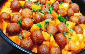 تناول اللحم مع البطاطس يرهق المعدة!
