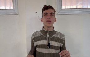 طفل فلسطيني يروي ما مر به في سجون الاحتلال + فيديو