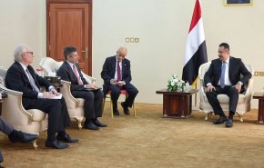 صنعاء تدين الضغوط الإقتصادية الجديدة من قبل الإدارتين الأمريكية والبريطانية