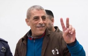 الاحتلال يحتجز جثمان الشهيد دقة ويمنع عائلته من استقبال المعزين