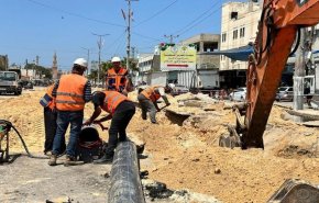 إعلام الاحتلال مذهول لسرعة فتح الطرق وإصلاح خطوط المياه في خان يونس

