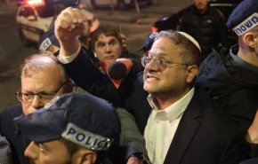 بن غفير يطالب بإعدام الأسرى الفلسطينيين لحل 