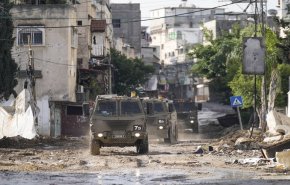لحظة تفجير عبوة ناسفة بآلية عسكرية إسرائيلية في طولكرم بالضفة