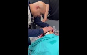مسعف فلسطيني ذهب لنقل مصابين بطولكرم ليجد إبنه الطفل شهيدا 