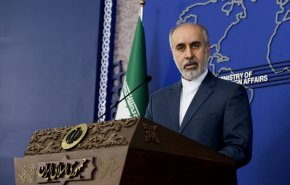 ايران تدين العقوبات النفطية الأميركية على فنزويلا
