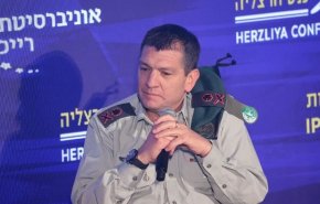 شاهد.. ما دلالات استقالة أحد قادة  