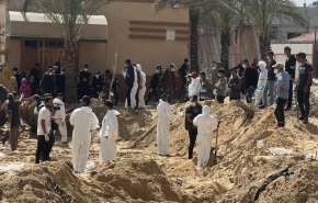 العفو الدولية  تطالب بتحقيقات دولية مستقلة حول المقابر الجماعية بغزة