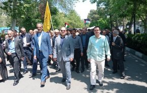 تجمع أكاديمي في جامعة طهران دعما للانتفاضة الطلابية الأمريكية