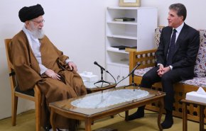 قائد الثورة يستقبل نيجرفان بارزاني 