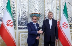 تعاون ايران مع الوكالة الذرية ينبغي ان لا يتاثر بسلوك اميركا المتناقض 