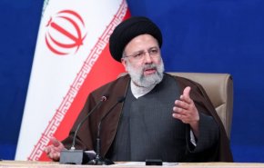 الرئيس رئيسي يؤكد على مساندة الانتاج الوطني