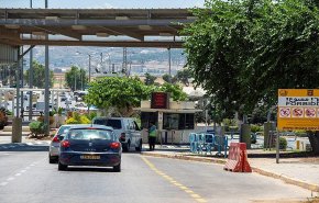 فلسطينيو الـ48 يصلون جنين لاول مرة منذ 7 اكتوبر بعد فتح حاجز الجلمة