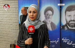 من أجل تقديم التعازي.. السوريون يتوافدون إلى السفارة الإيرانية في دمشق