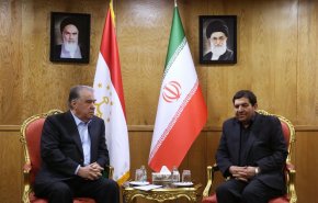 مخبر: توسيع العلاقات مع الجيران والدول الرديفة من ابرز انجازات الشهيد رئيسي