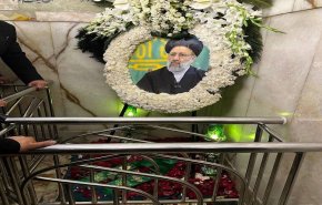 جثمان الرئيس الشهيد يوارى الثرى بالحرم الرضوي الشريف +فيديو وصور  