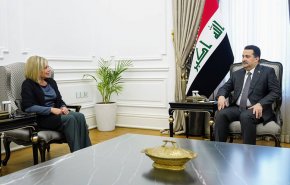 رئيس الوزراء العراقي يستقبل بلاسخارت بمناسبة انتهاء مهامّها