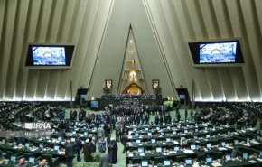 منتخبان مجلس دوازدهم سوگند یاد کردند