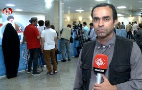 يوم قبل الفرصة الأخيرة؛ أحمدي نجاد يترشح للانتخابات الرئاسية