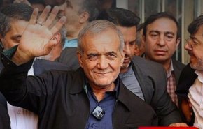 الرئيس بزشكيان : نمد يد الصداقة للجميع وكلنا أبناء هذا البلد