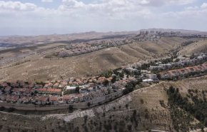 الاحتلال ينهب أراض بجنوب نابلس لتحويلها الى مستوطنة جديدة
