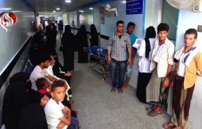 شاهد..حرارة الصيف تزيد معاناة أهالي الحديدة مع تردي أوضاعهم المعيشية