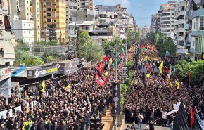 لبنان.. حشود كبيرة تشارك في مراسم استشهاد الإمام الحسين (ع) بعاشوراء