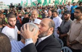 أول قرار يتخذه السنوار بعد توليه رئاسة حركة حماس .. 