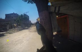 بالفيديو.. المقاومة الفلسطينية تستهدف دبابتين صهيونيتين في غزة