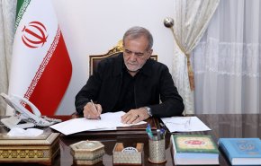 رئيس إيران يهنئ الفريق الطلابي الأولمبي للنجوم ببطولة العالم
