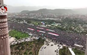 طوفان بشري يستنكر التواطؤ الإقليمي والعالمي تجاه جرائم الإحتلال بغزة