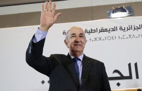 فاز تبون بعهدة ثانية في الانتخابات الرئاسية الجزائرية
